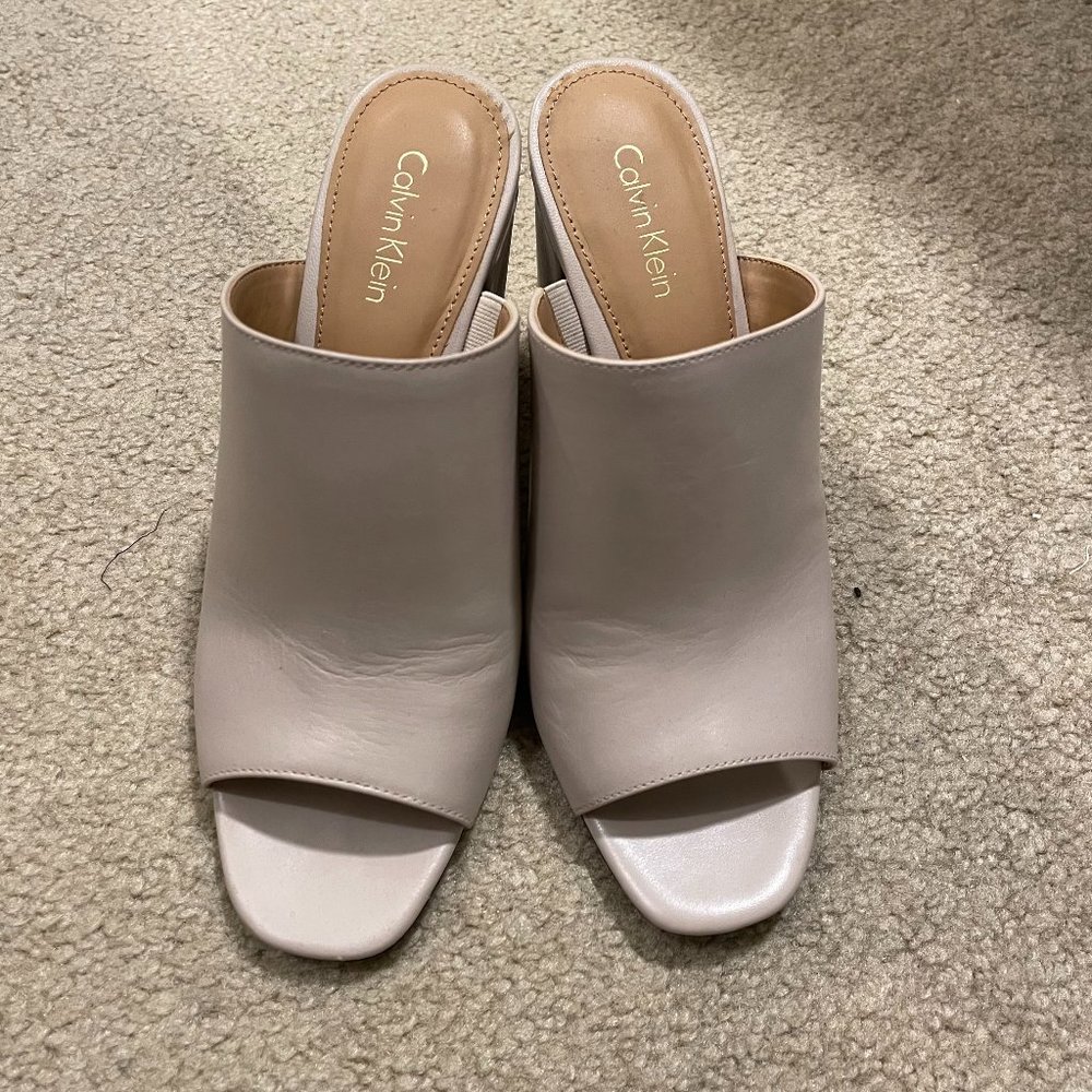Barely Worn Calvin Klein Nude Block Mule